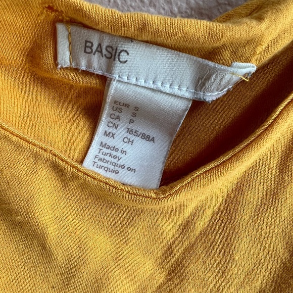 Yellow spaghetti strap top, Basic, Women’s Small - Picture 2 of 3